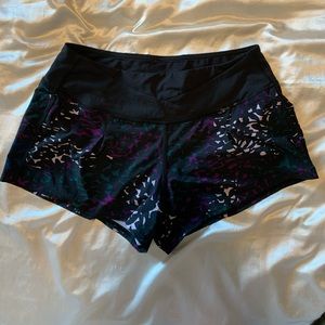Black pattern lululemon running shorts